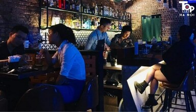 Quán bar bình dân ở Hà Nội 3