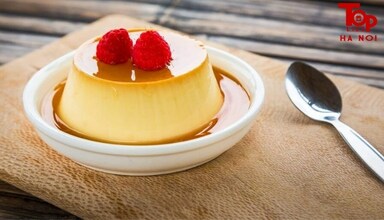 Bánh Caramen là món ăn vặt vỉa hè Hà Nội rất được ưa chuộng